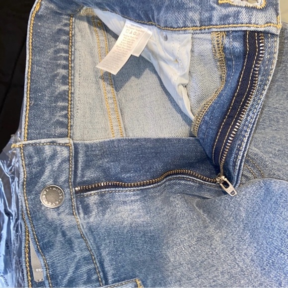 Everlane - The Original Cheeky Jean - Size 28 Regular - Picture 9 of 12